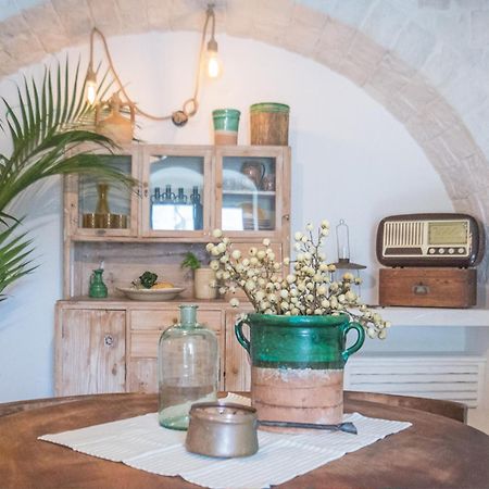 로코로톤도 Navolte Trulli E Quiete Con Piscina 빌라 외부 사진