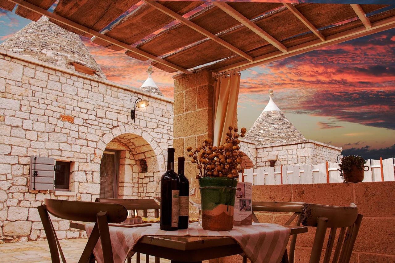 로코로톤도 Navolte Trulli E Quiete Con Piscina 빌라 외부 사진