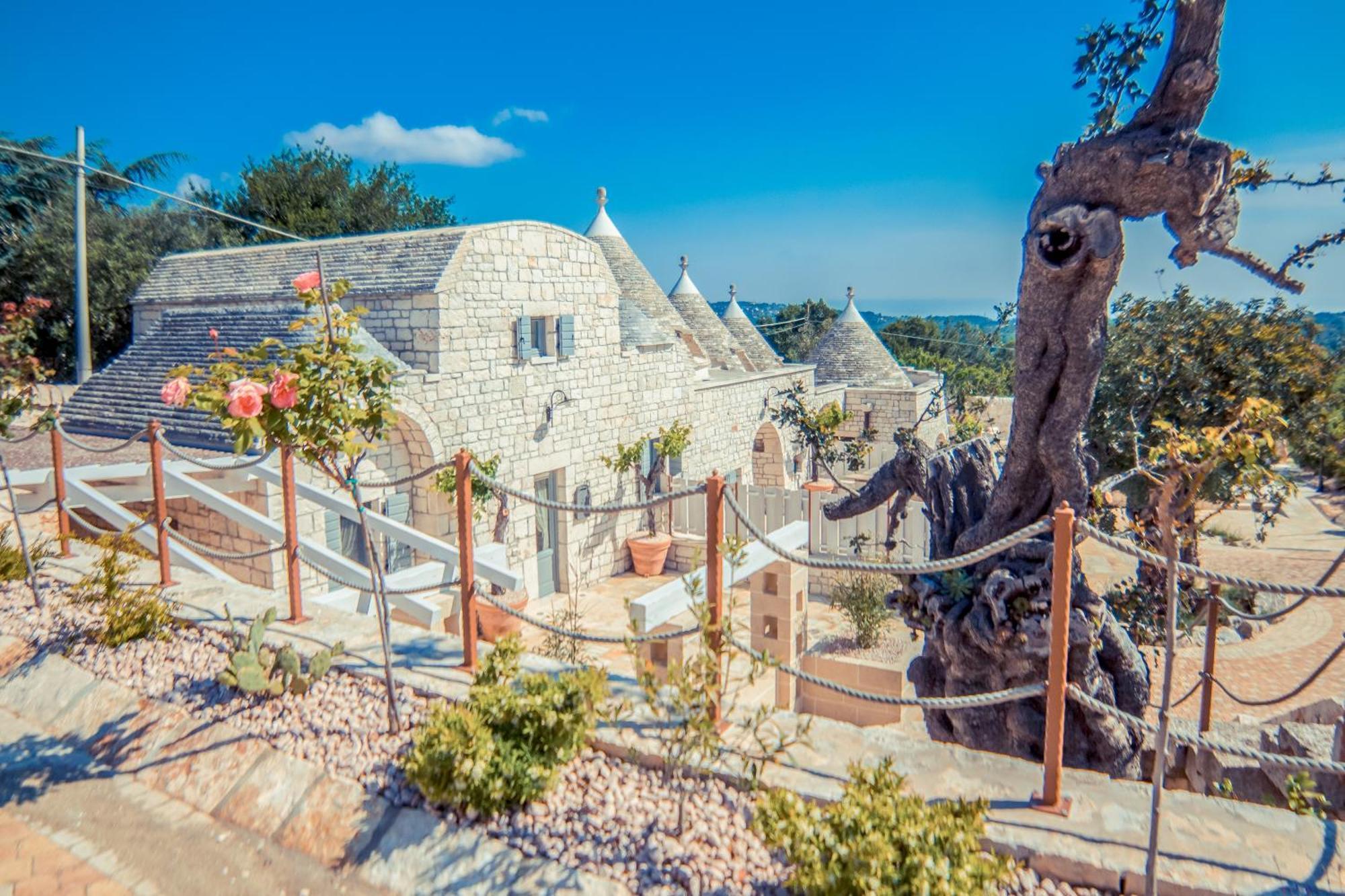 로코로톤도 Navolte Trulli E Quiete Con Piscina 빌라 외부 사진