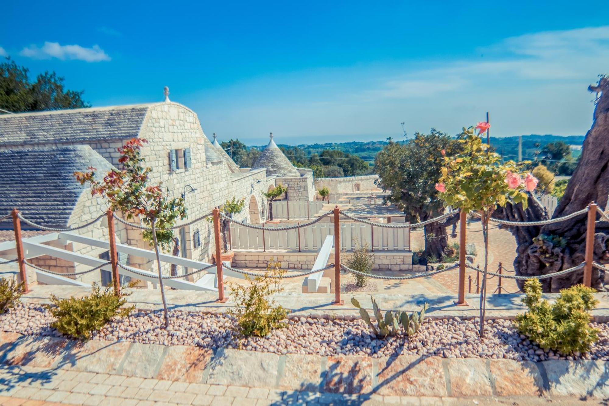 로코로톤도 Navolte Trulli E Quiete Con Piscina 빌라 외부 사진
