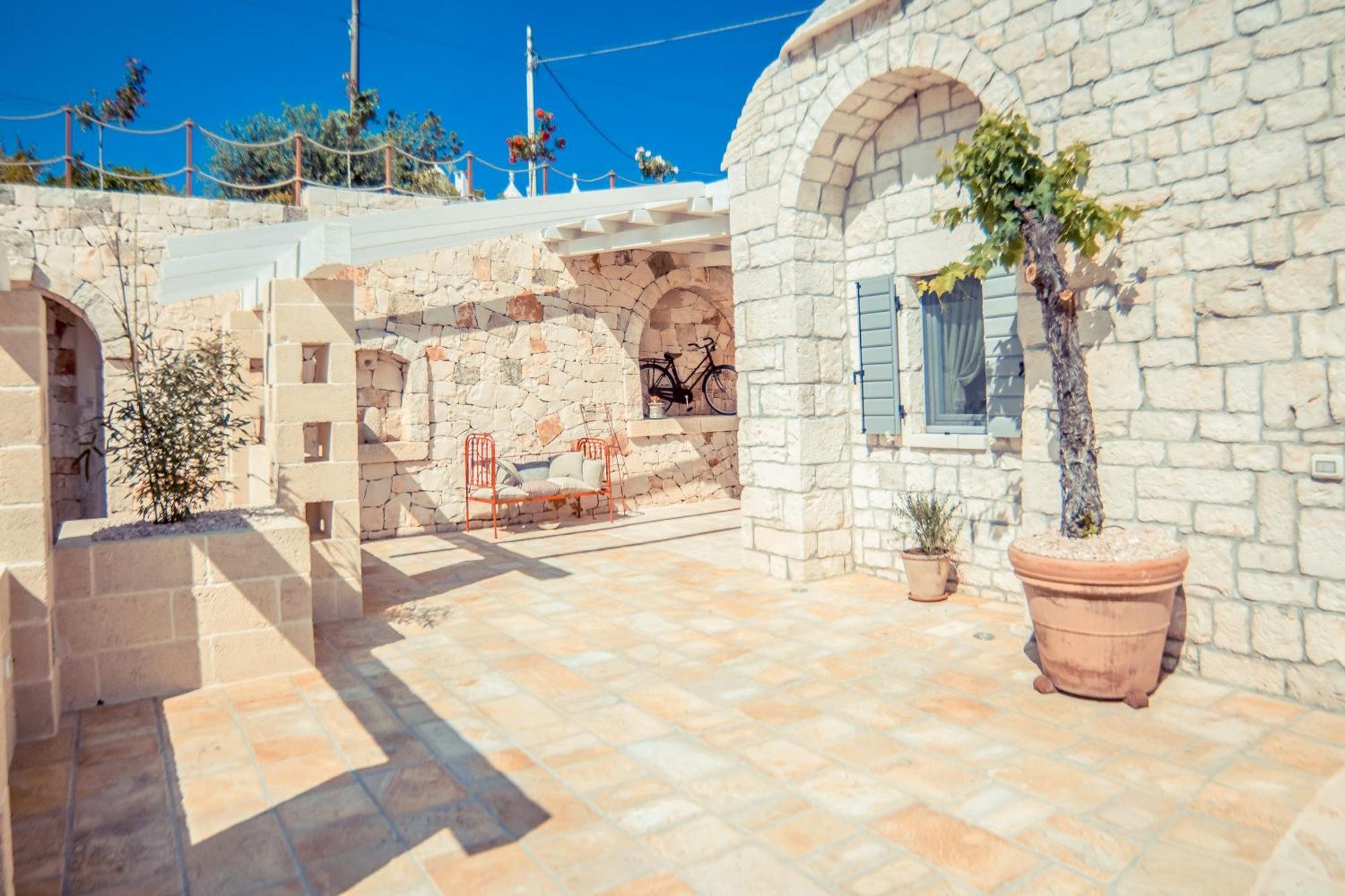 로코로톤도 Navolte Trulli E Quiete Con Piscina 빌라 외부 사진